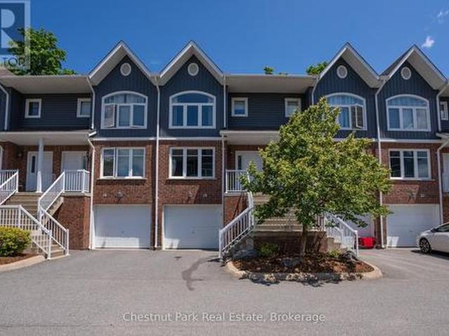 Townhouse for rent in Muskoka, Ontario