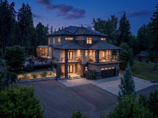 House for sale in Alberta