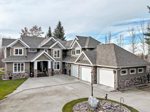 House for sale in Alberta