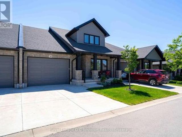 Townhouse for sale in Saugeen Shores, Ontario