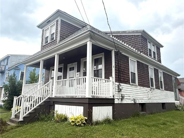 House for sale in Oneida, New York