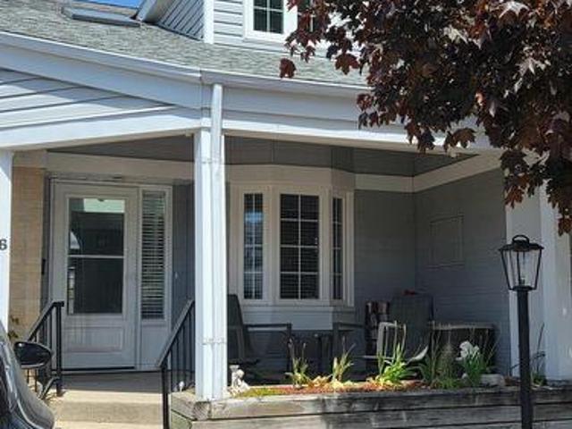 Townhouse for sale in Saugeen Shores, Ontario
