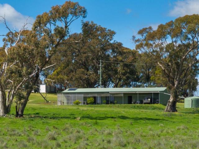 Cottage for sale in Borenore, Cabonne Council