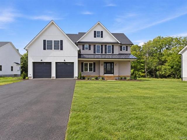 House for sale in Poughquag, Town of Beekman