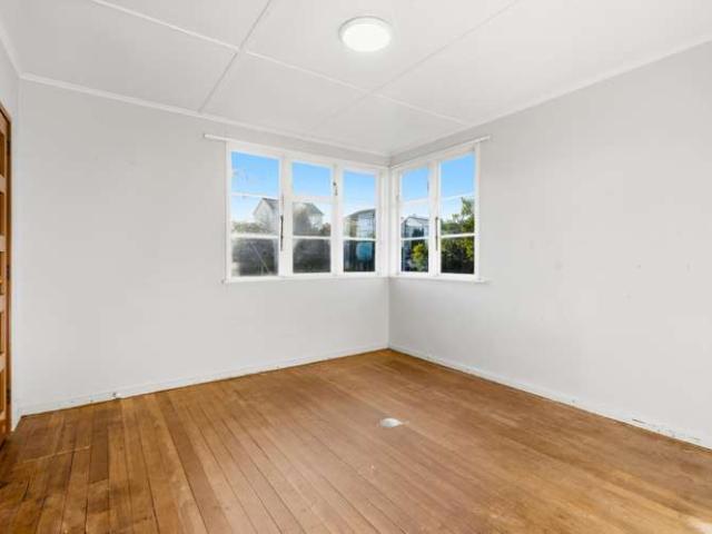 House for sale in Otakou