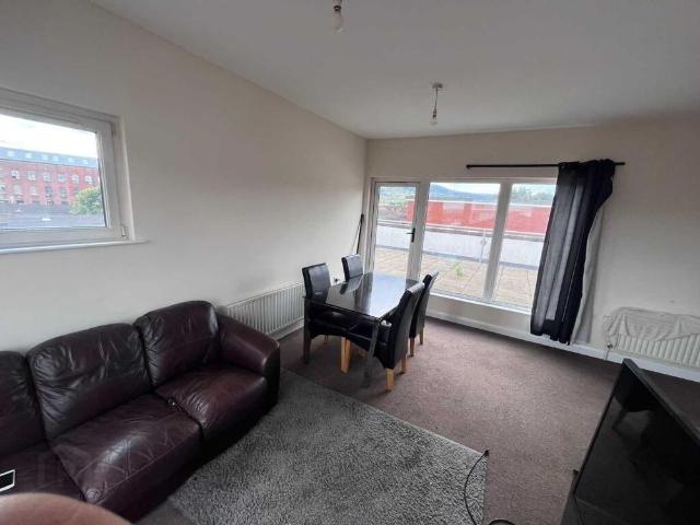 Apartment for rent in Clonard, Northern Ireland