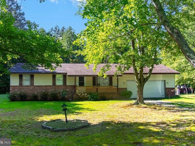 House for sale in Kilmarnock, Lancaster County