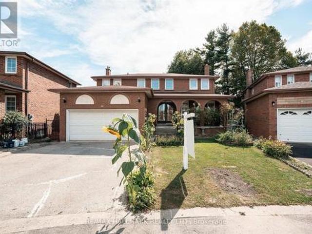 House for sale in Scarborough Centre, Toronto