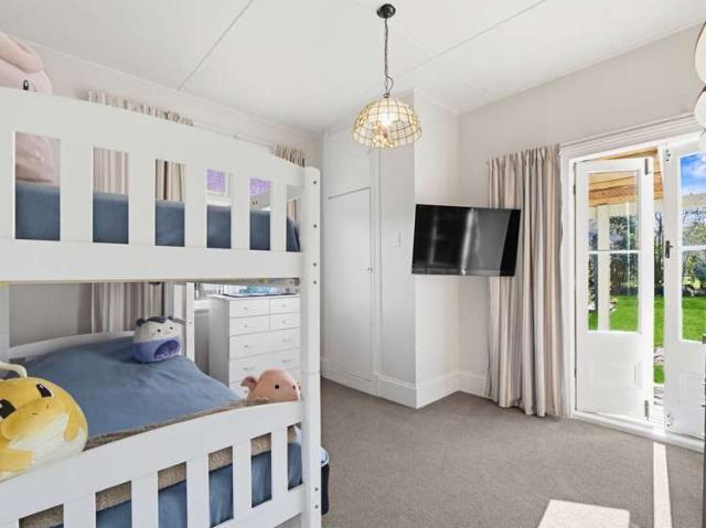 House for sale in Oxford, Canterbury