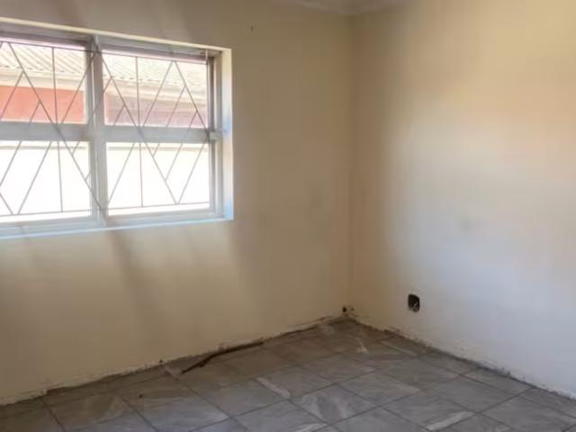 Apartment for sale in Bellville, Western Cape