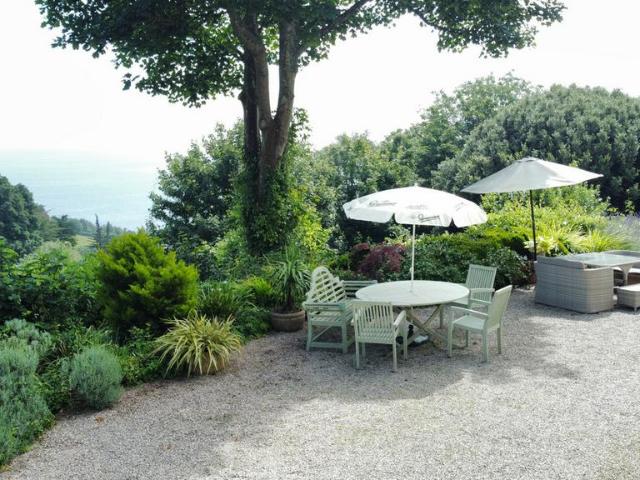 House for sale in Maidencombe