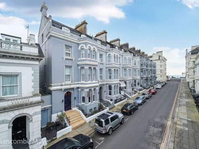 Property for sale in West Hoe, Mount Wise