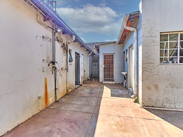 House for sale in Vosloorus, Gauteng