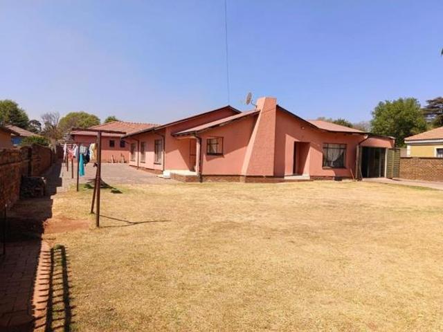 House for sale in Vosloorus, Gauteng