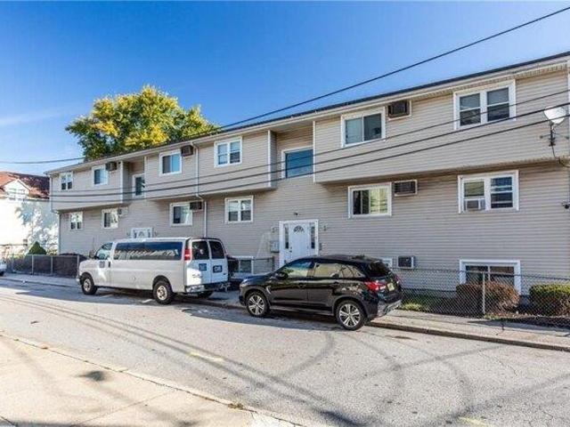 House for sale in Pawtucket, Rhode Island