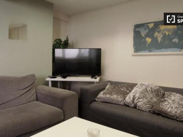 Property to rent in Bluebell, North Tipperary