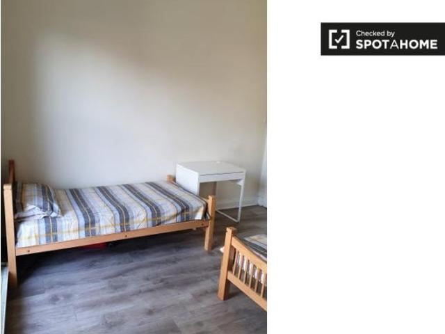 Property to rent in Bluebell, North Tipperary