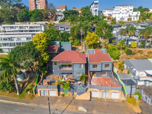 Townhouse for sale in Seaview, Kwazulu-natal