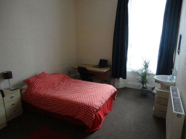 Room for rent in West Yorkshire