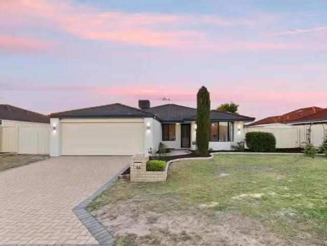 House for rent in Banksia Grove, Western Australia