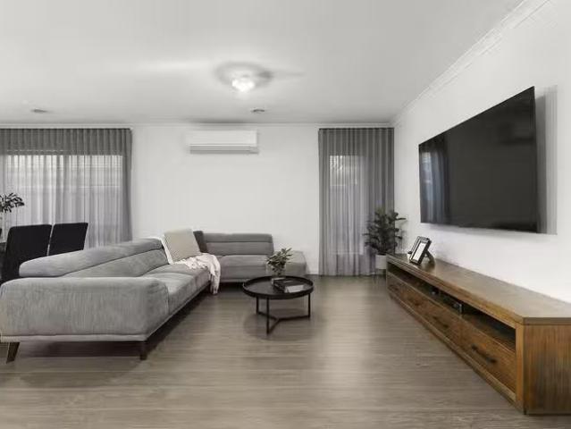 House for rent in Greenvale, Victoria