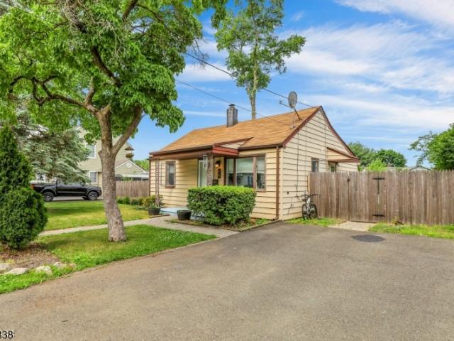 House for sale in Passaic, New Jersey