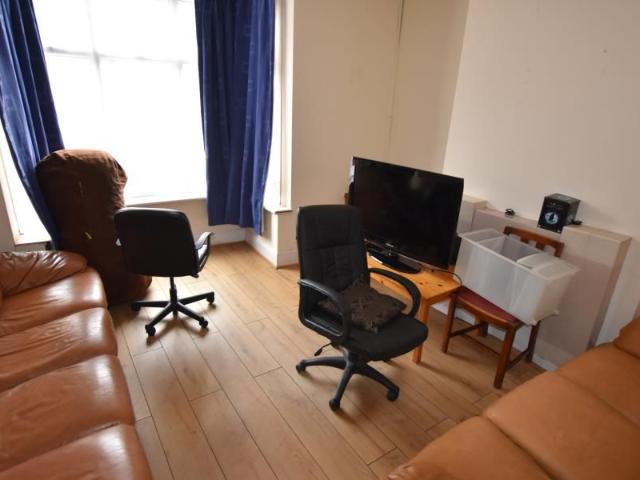 Room for rent in Bournbrook, West Midlands
