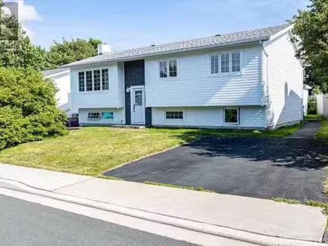 House for sale in Foxtrap, Newfoundland And Labrador
