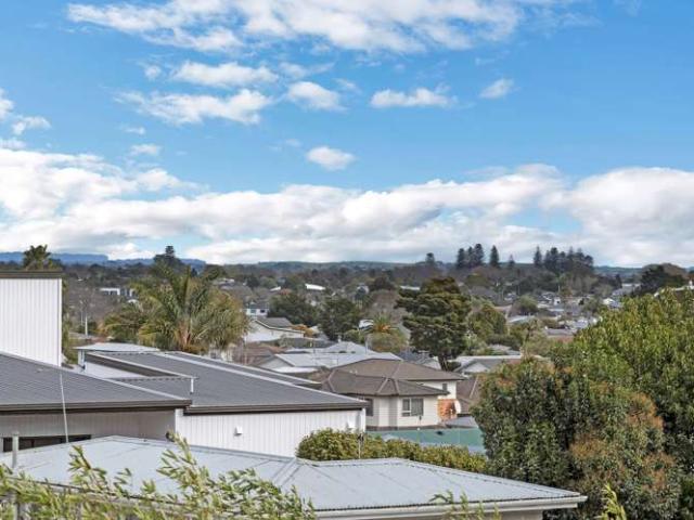 House for sale in Auckland, Oroua County