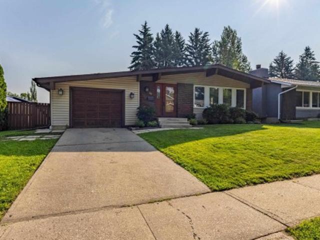 House for sale in Saint Albert, Alberta