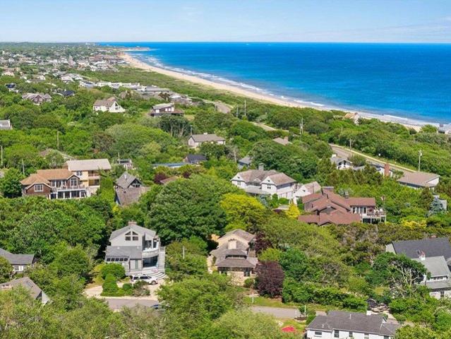 House for sale in Wainscott, New York