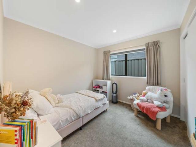House for sale in Pauatahanui, Wellington