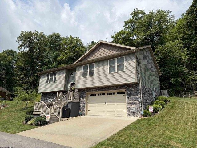 House for sale in Fairmont, West Virginia