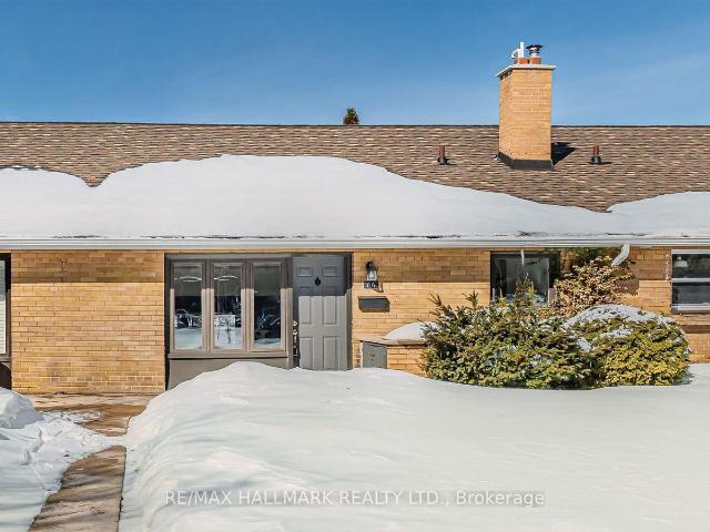 Condo for sale in Woburn, Ontario