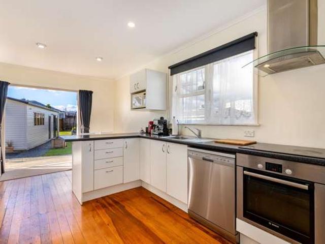 House for sale in Pauatahanui, Wellington