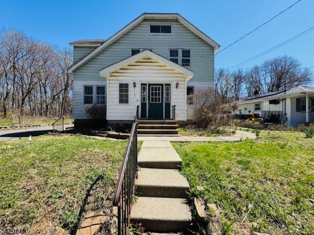 House for sale in Mine Hill, New Jersey