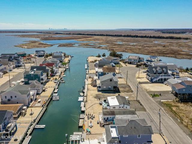 House for sale in Tuckerton, New Jersey
