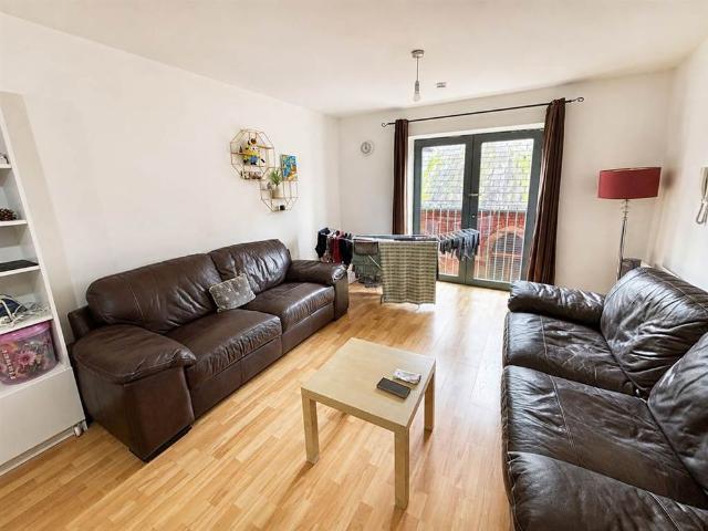 Apartment for rent in Markets, Northern Ireland