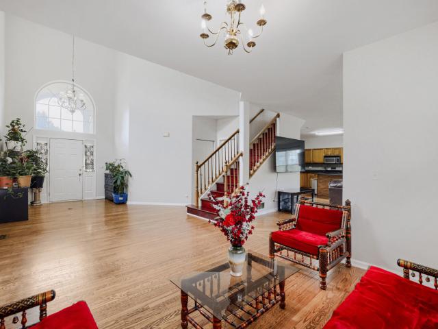 House for sale in Streamwood, Illinois
