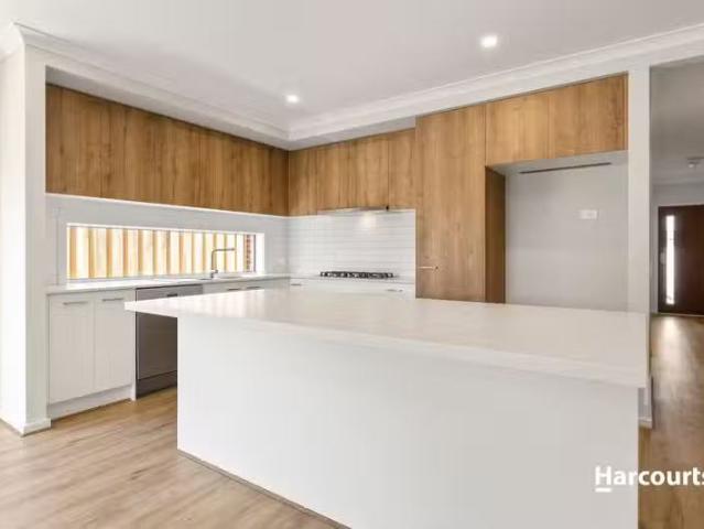 House for rent in Mount Duneed, Victoria