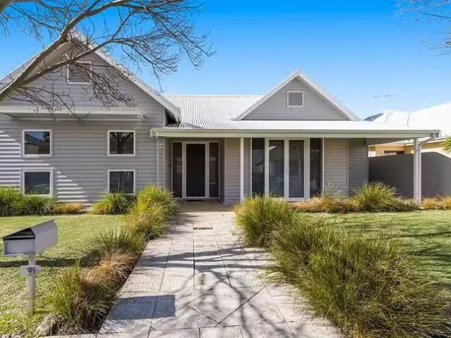 House for rent in Erskine