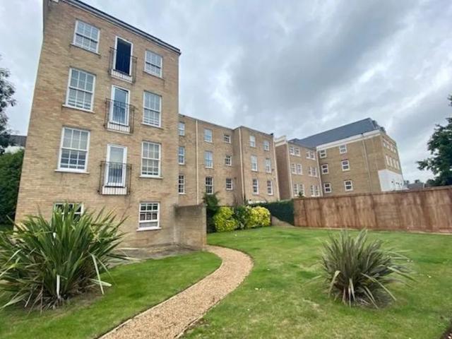 Apartment for rent in Maidenhead