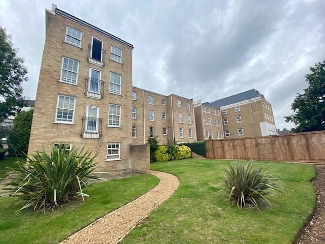 Apartment for rent in Maidenhead
