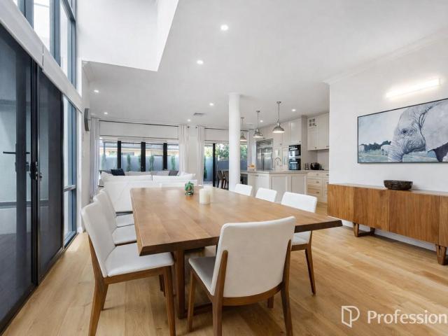 Apartment for rent in Swanbourne, Western Australia