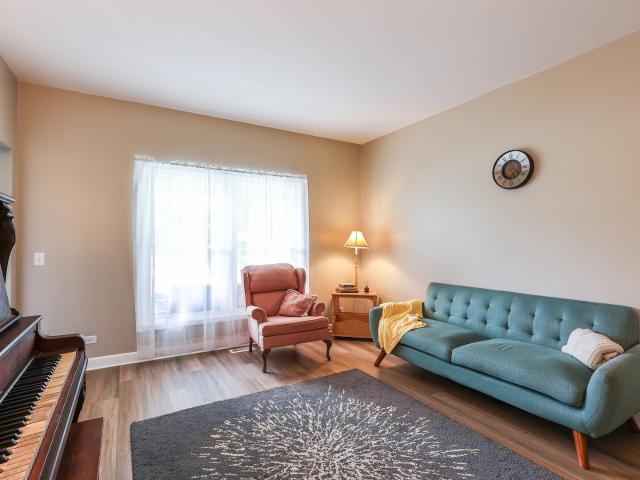 House for sale in Mchenry, Illinois