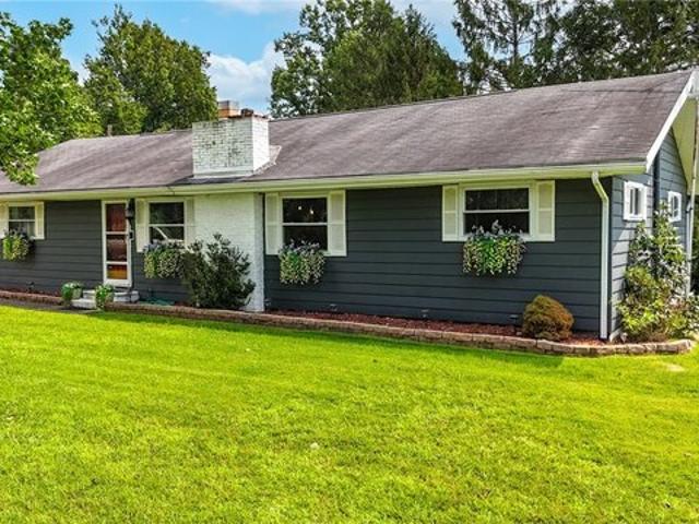 House for sale in Parkersburg, West Virginia