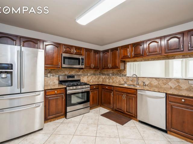 Townhouse for sale in Jersey City