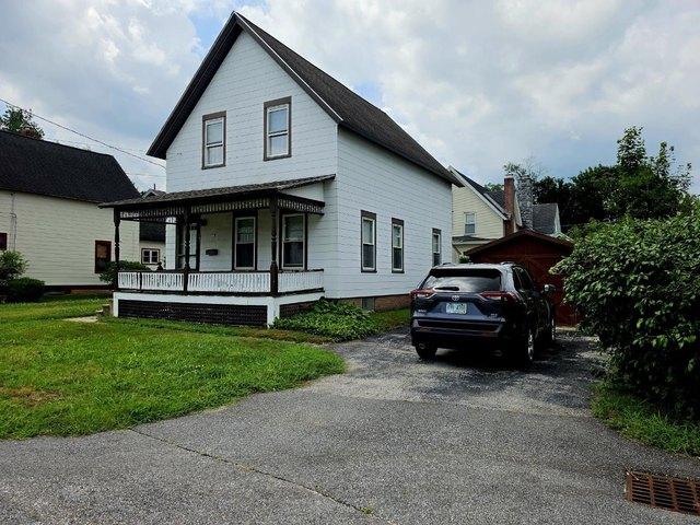 House for sale in New Hampshire