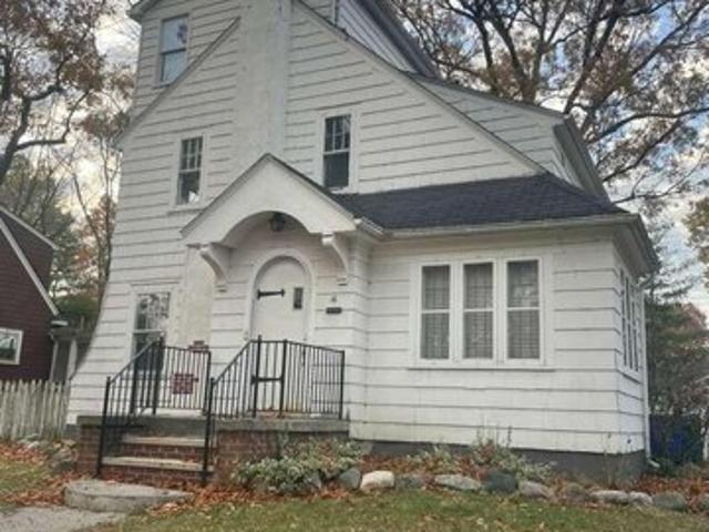 House for sale in Pleasant Ridge, Michigan