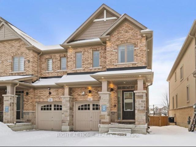 Townhouse for rent in Woburn, Ontario